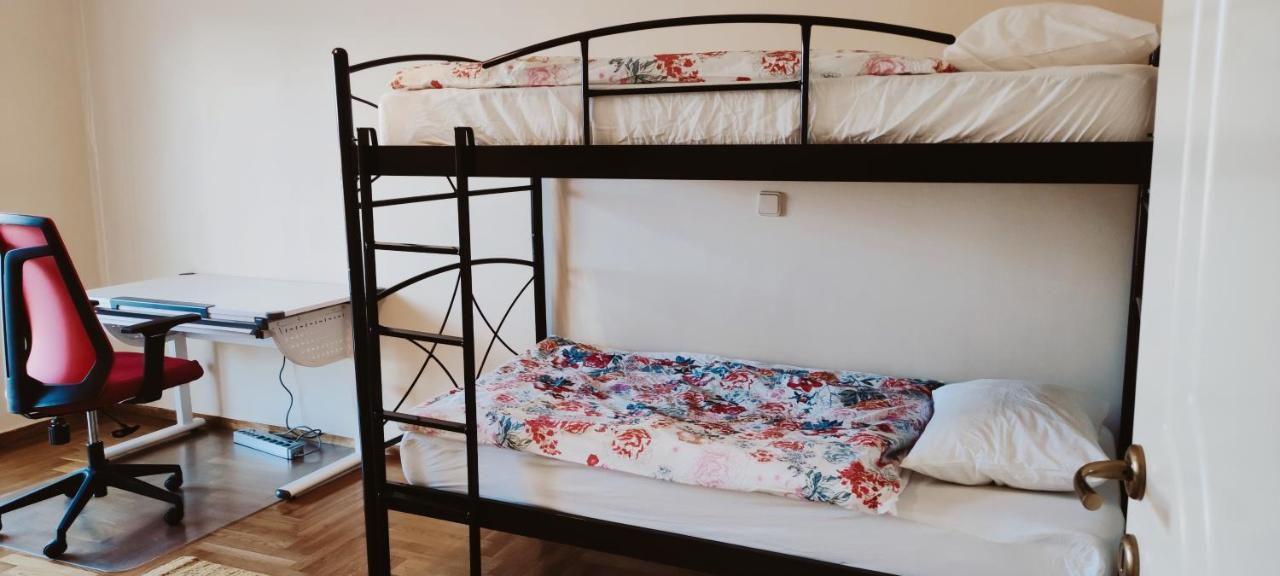 Peraía The Golden Guest House מראה חיצוני תמונה