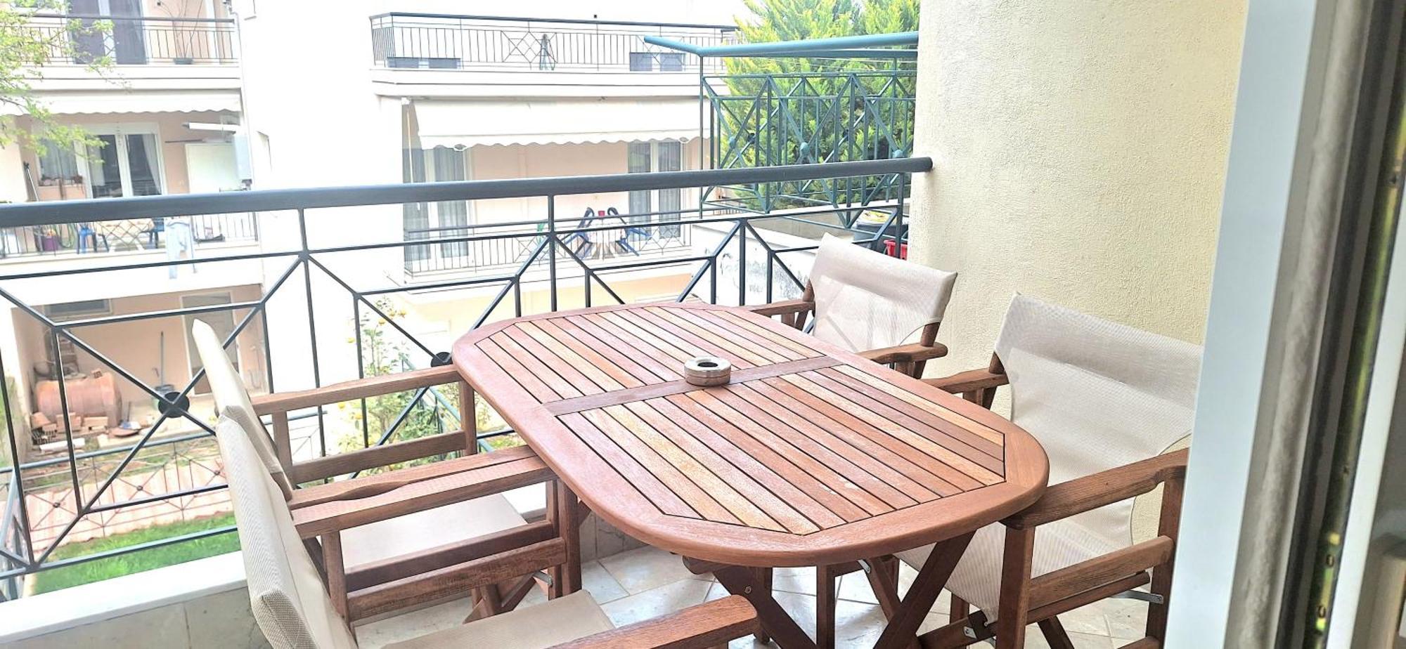 Peraía The Golden Guest House מראה חיצוני תמונה